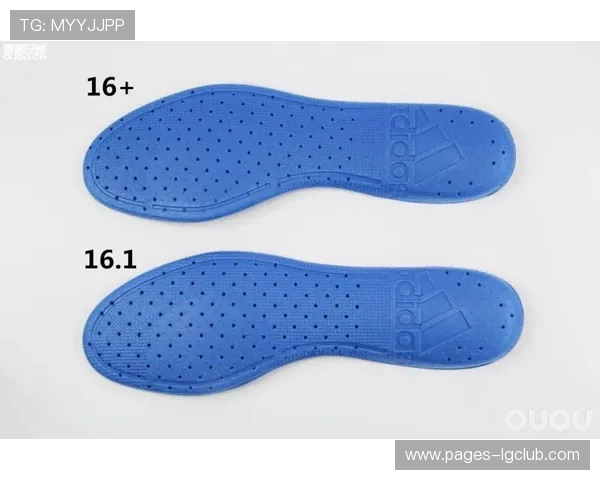 探究足球鞋青花瓷便宜吗及其性价比与选购要点的全方位深度解析